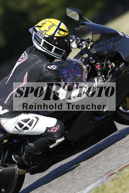 Archiv-2025/17 17.05.2025 PROMAX ADR/Gruppe gruen/unklar